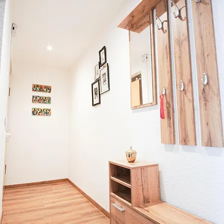 Apartment I Wi-Fi I Parkplatz I Balkon Essenfusion Extérieur photo